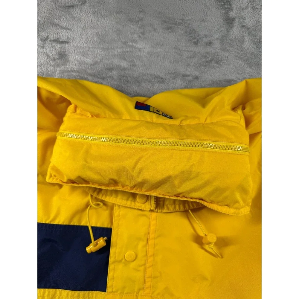Nike vintage windbreaker